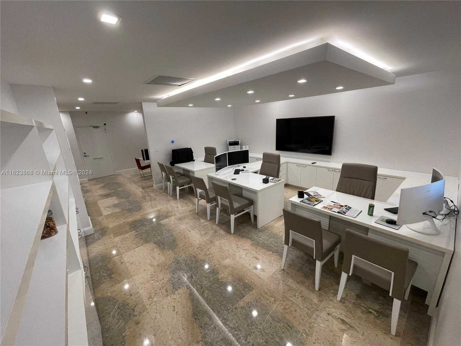 Small Image of 3800 SOUTH OCEAN DR #212, Hollywood Number 4