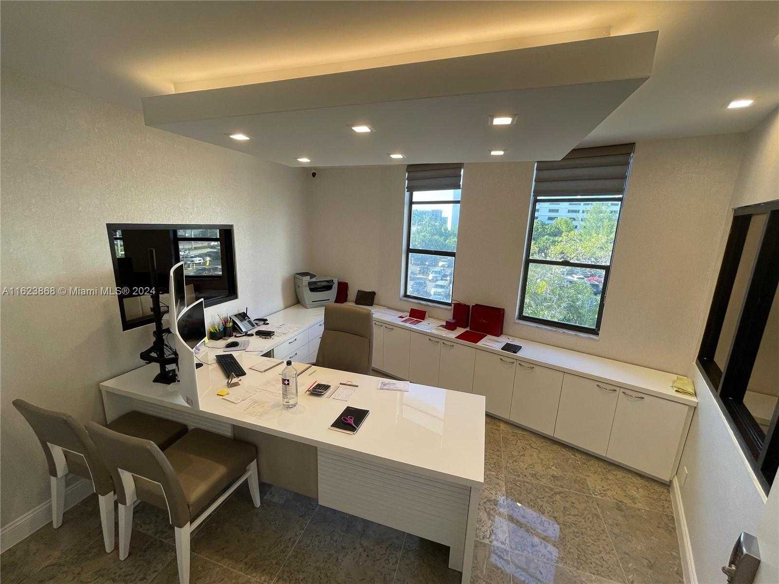 Small Image of 3800 SOUTH OCEAN DR #212, Hollywood Number 5