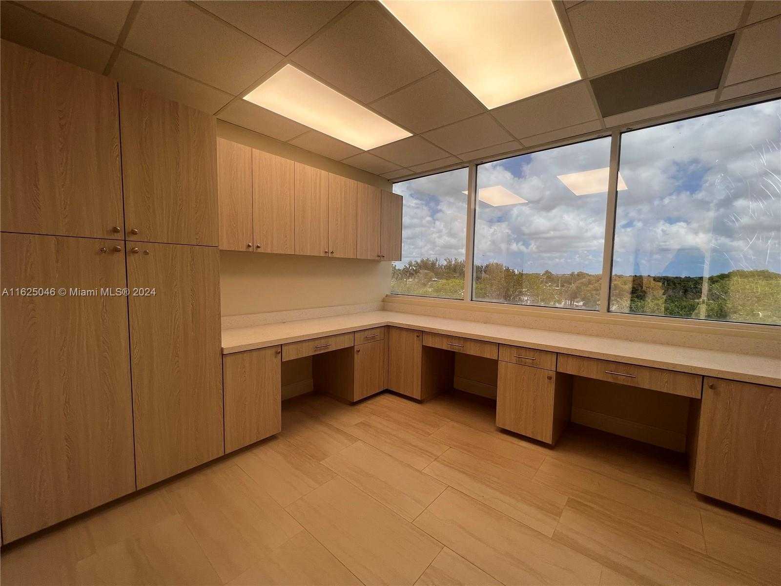 Small Image of 1 SOUTH WEST 129TH AVE #401, Pembroke Pines Number 12