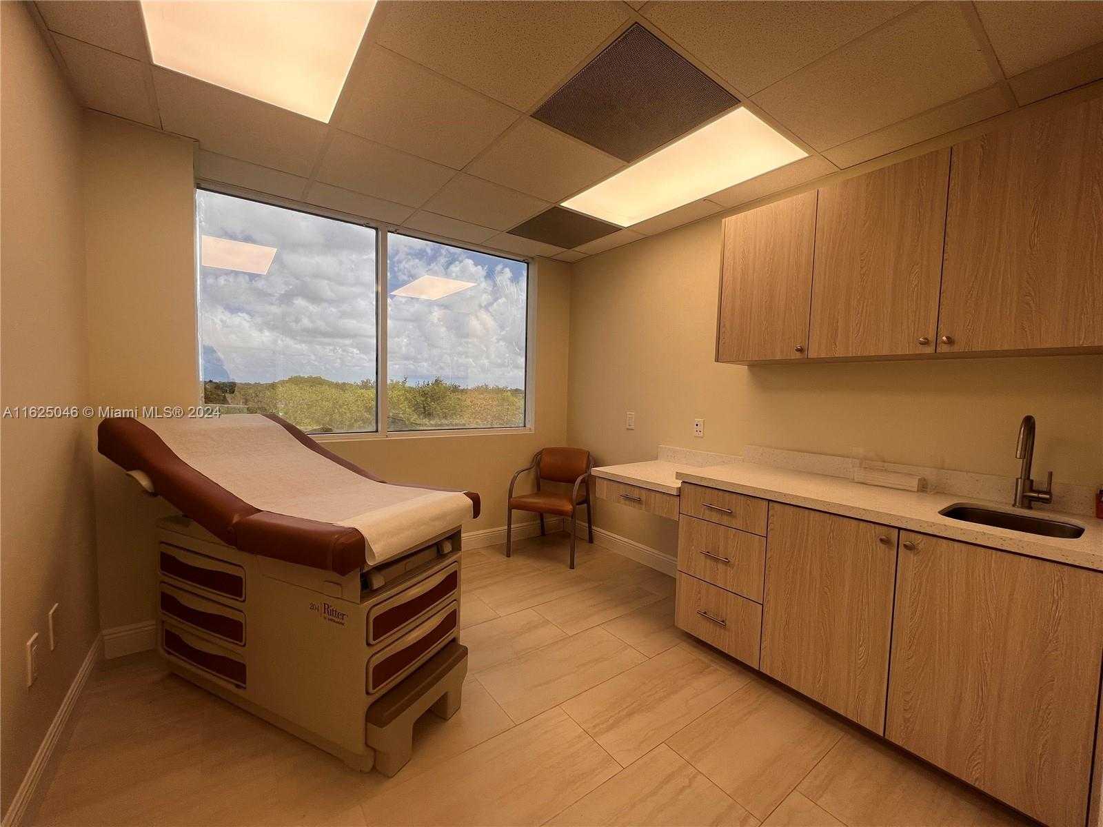 Small Image of 1 SOUTH WEST 129TH AVE #401, Pembroke Pines Number 13