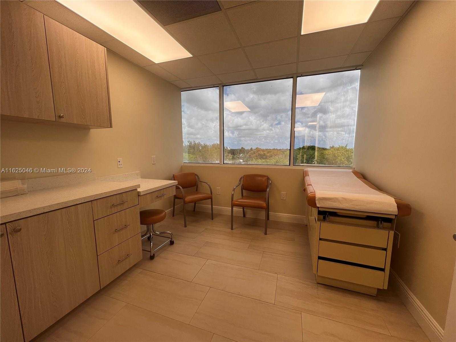 Small Image of 1 SOUTH WEST 129TH AVE #401, Pembroke Pines Number 14