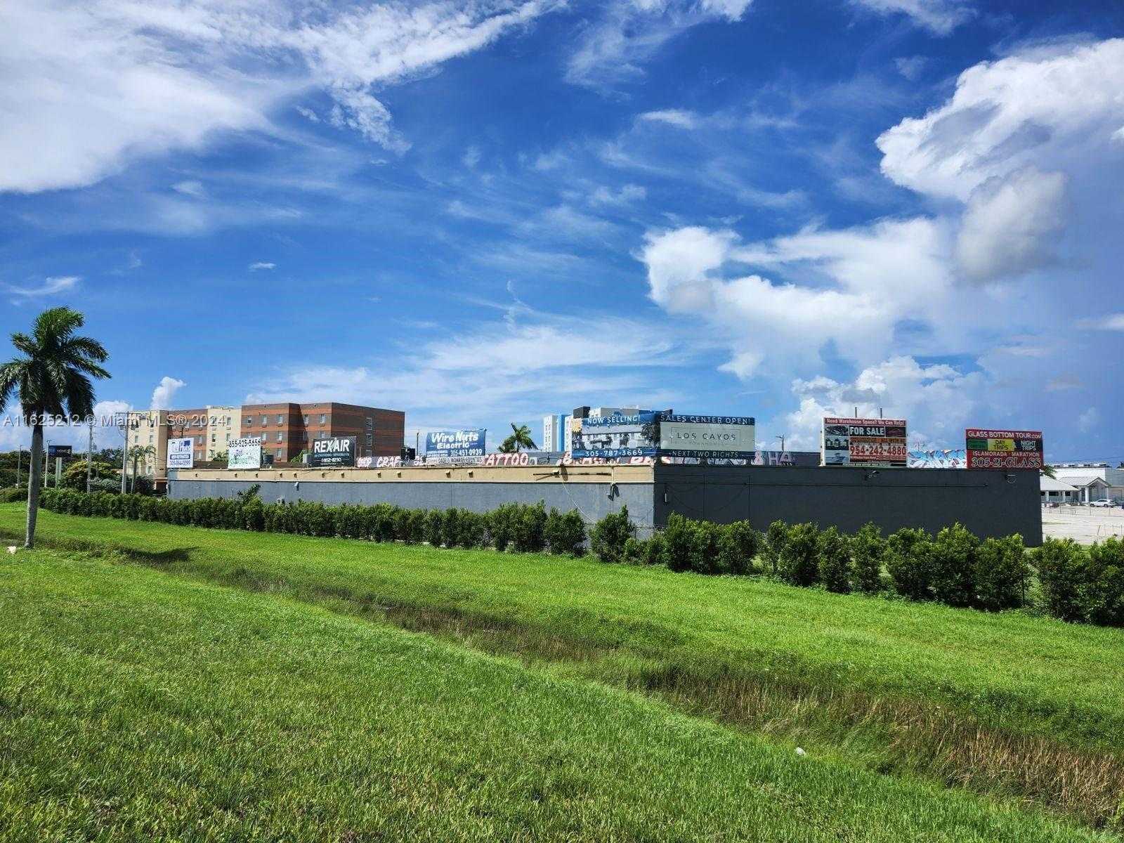 Small Image of 10 NORTH EAST 3RD ST, Florida City Number 3