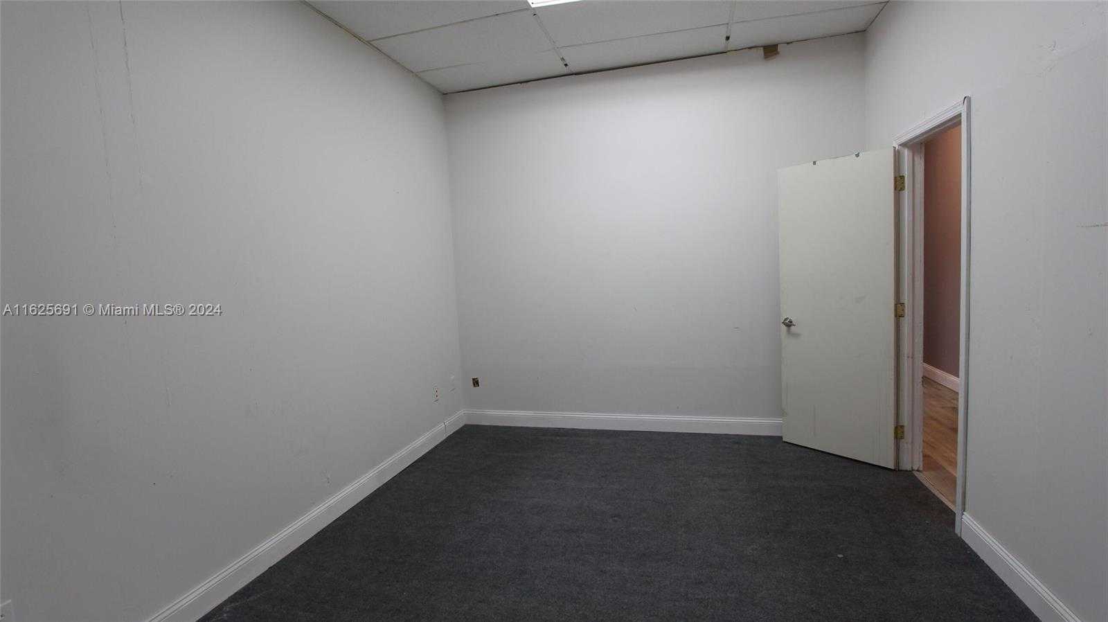Small Image of 1620 NORTH EAST 148 ST #1630, North Miami Number 8