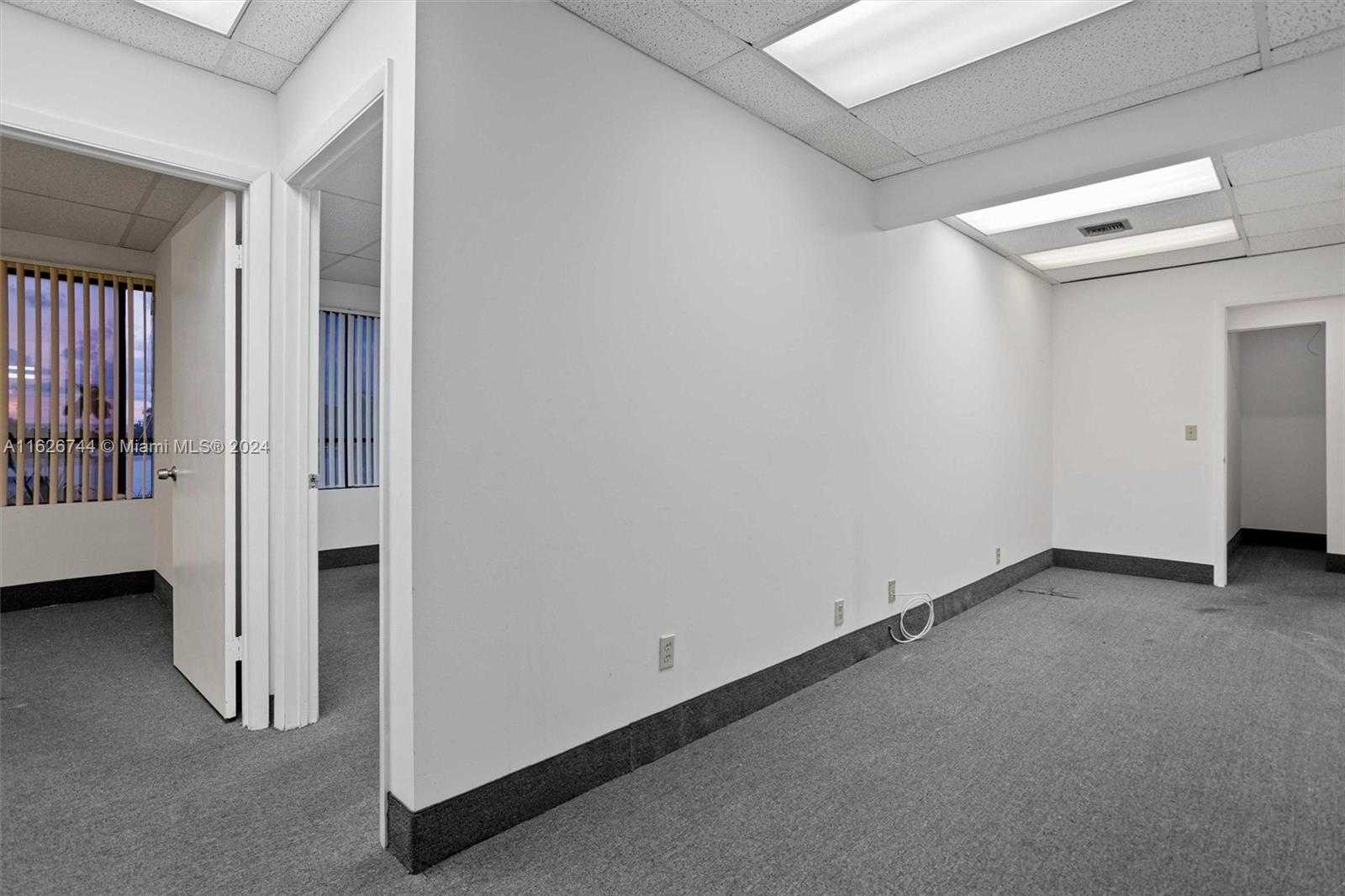 Small Image of 2001 CYPRESS CREEK #207-209, Fort Lauderdale Number 28