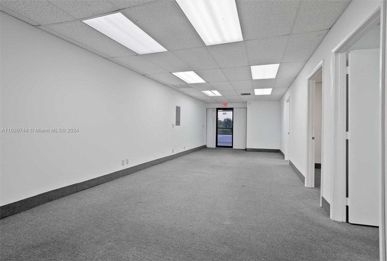 Small Image of 2001 CYPRESS CREEK #207-209, Fort Lauderdale Number 35