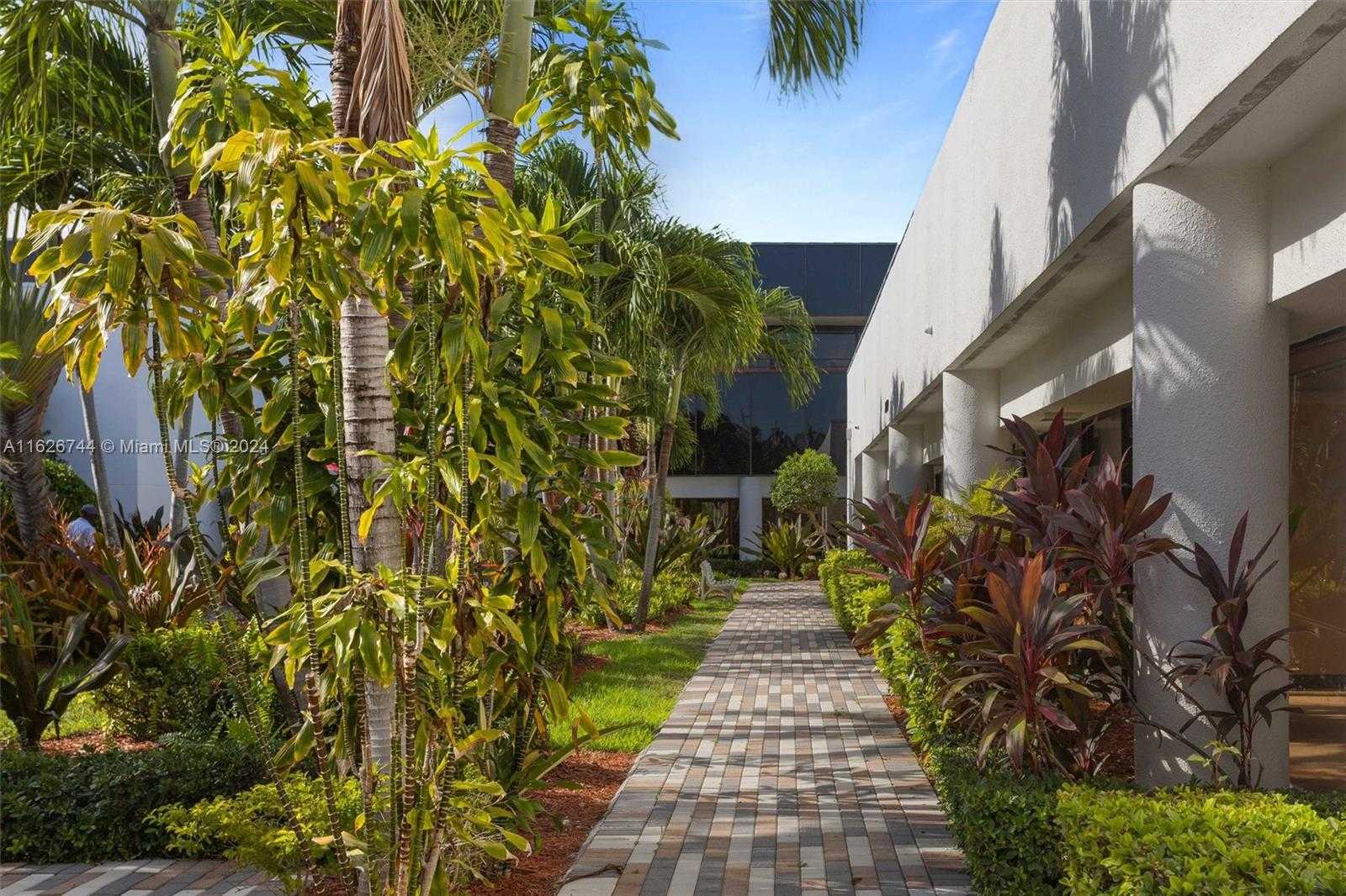 Small Image of 2001 CYPRESS CREEK #207-209, Fort Lauderdale Number 42