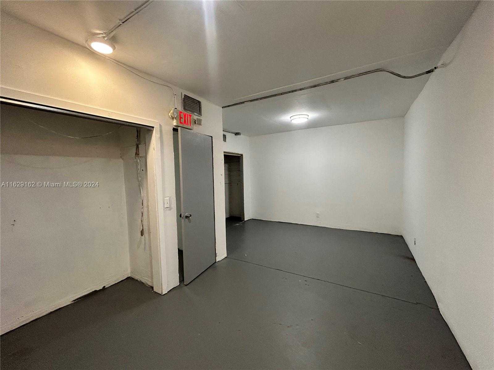Small Image of 1100 SOUTH DIXIE HWY, Hollywood Number 10