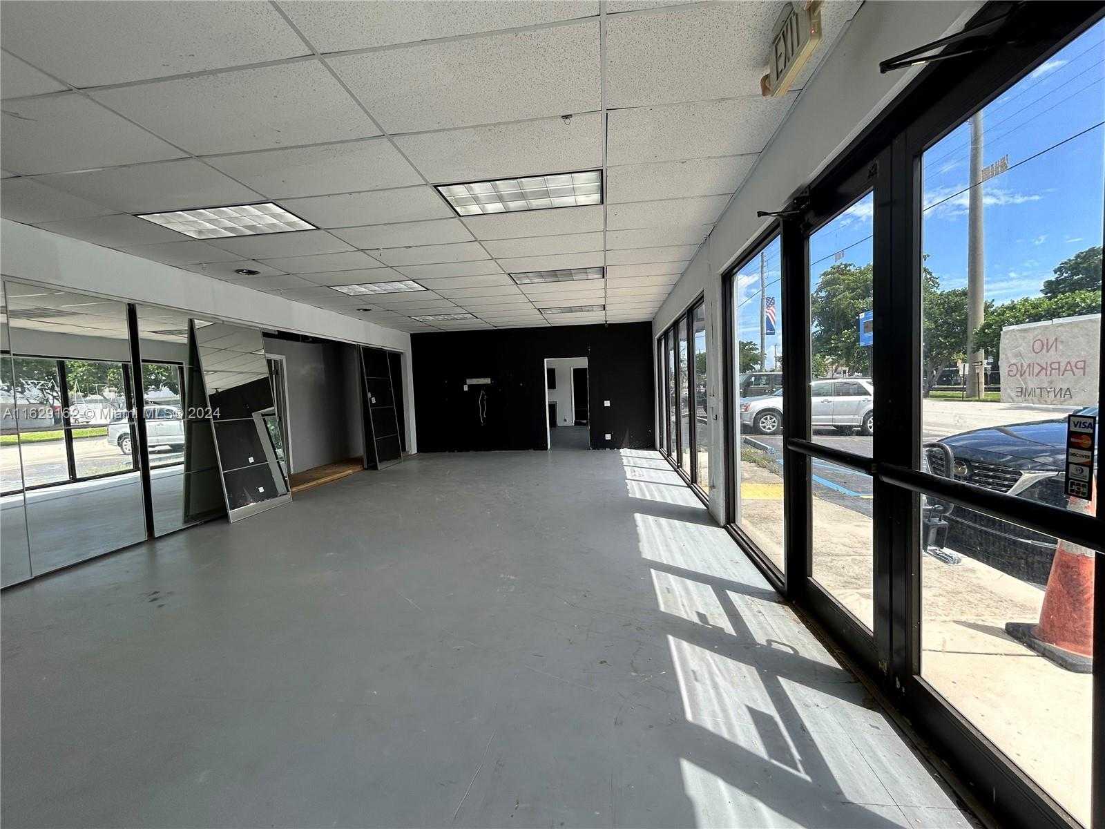 Small Image of 1100 SOUTH DIXIE HWY, Hollywood Number 20