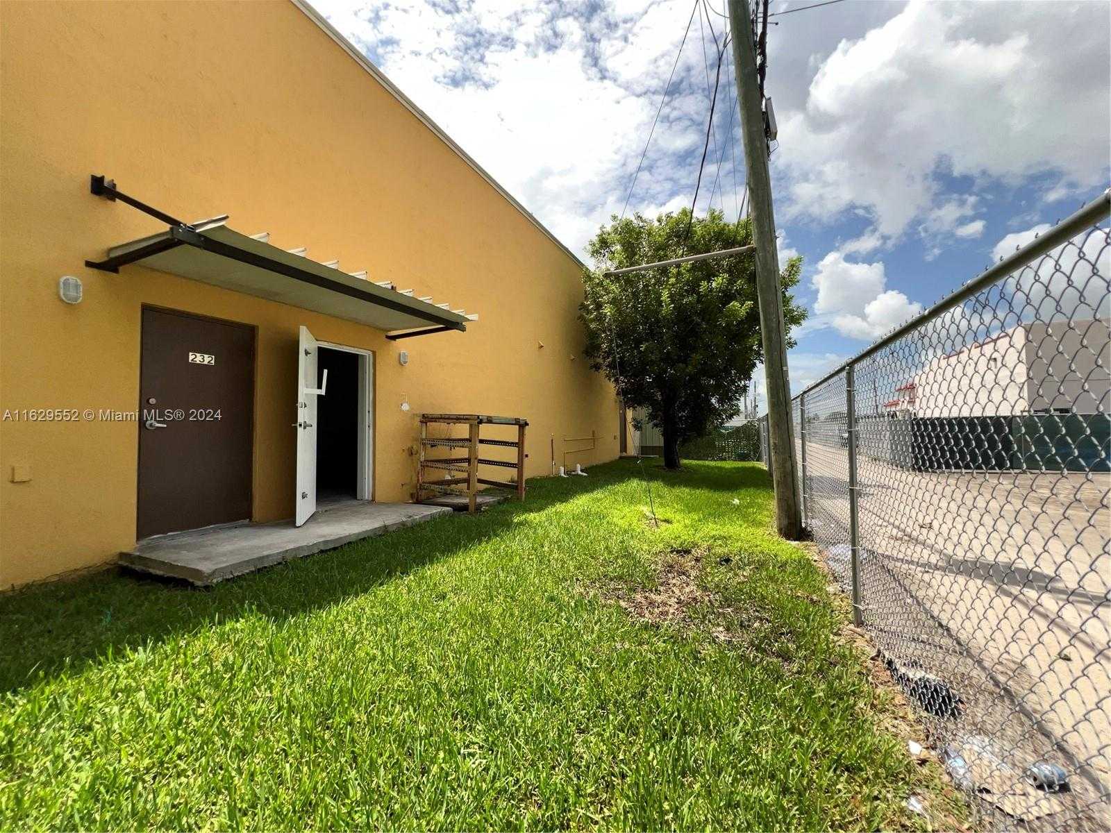 Small Image of 238 NORTH WEST 9TH AVE #2, Homestead Number 20