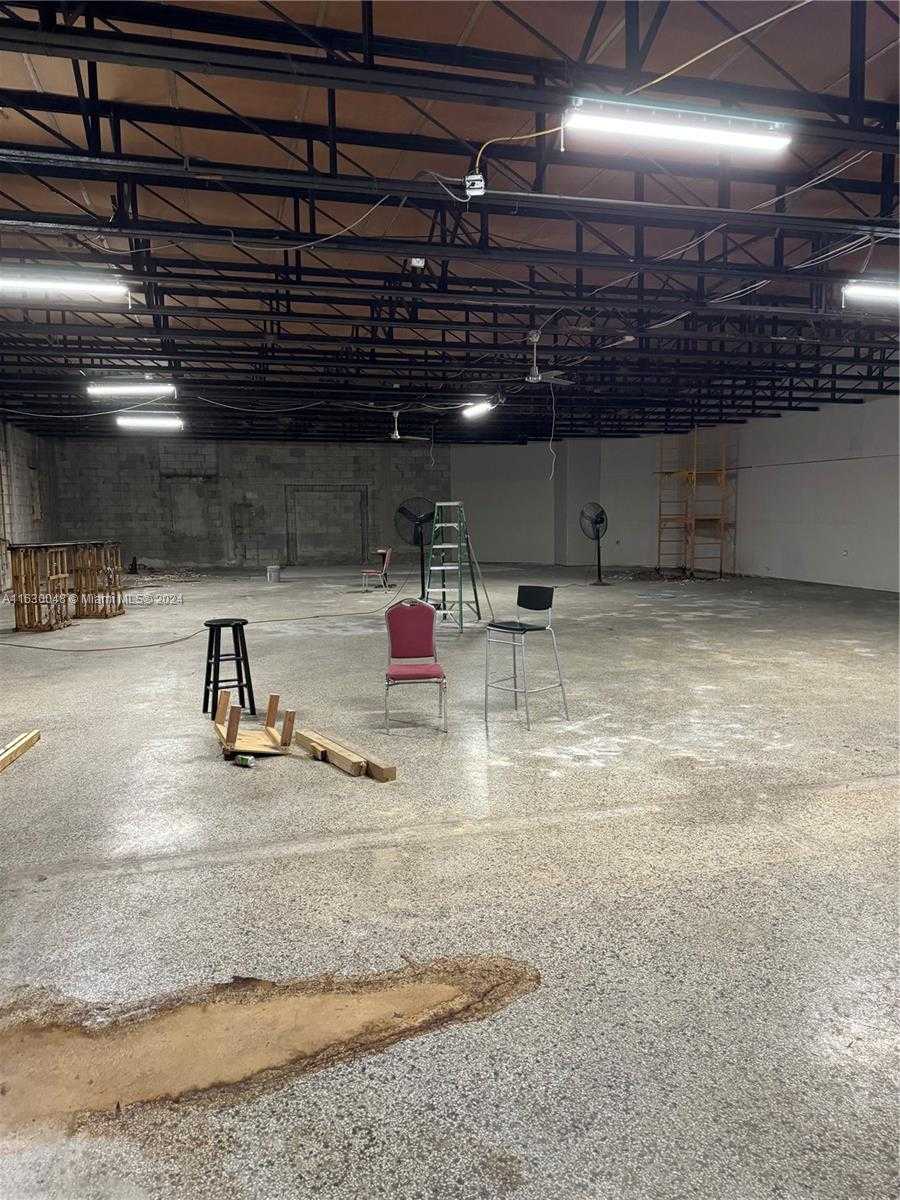 Small Image of 12495 NORTH EAST 2ND AVE, North Miami Number 4
