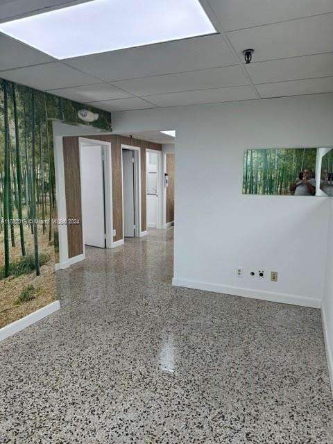 Small Image of 1000 LINCOLN RD #240, Miami Beach Number 2