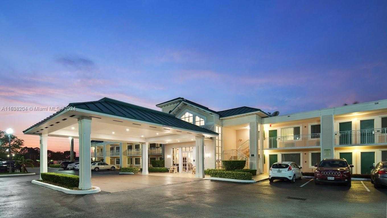Small Image of 411 SOUTH KROME AVE, Florida City Number 4