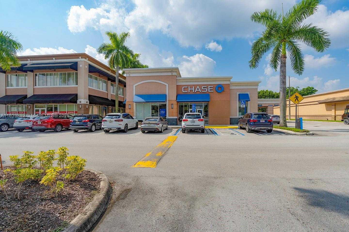 Small Image of 12610 SOUTH WEST 120TH ST, Miami Number 18