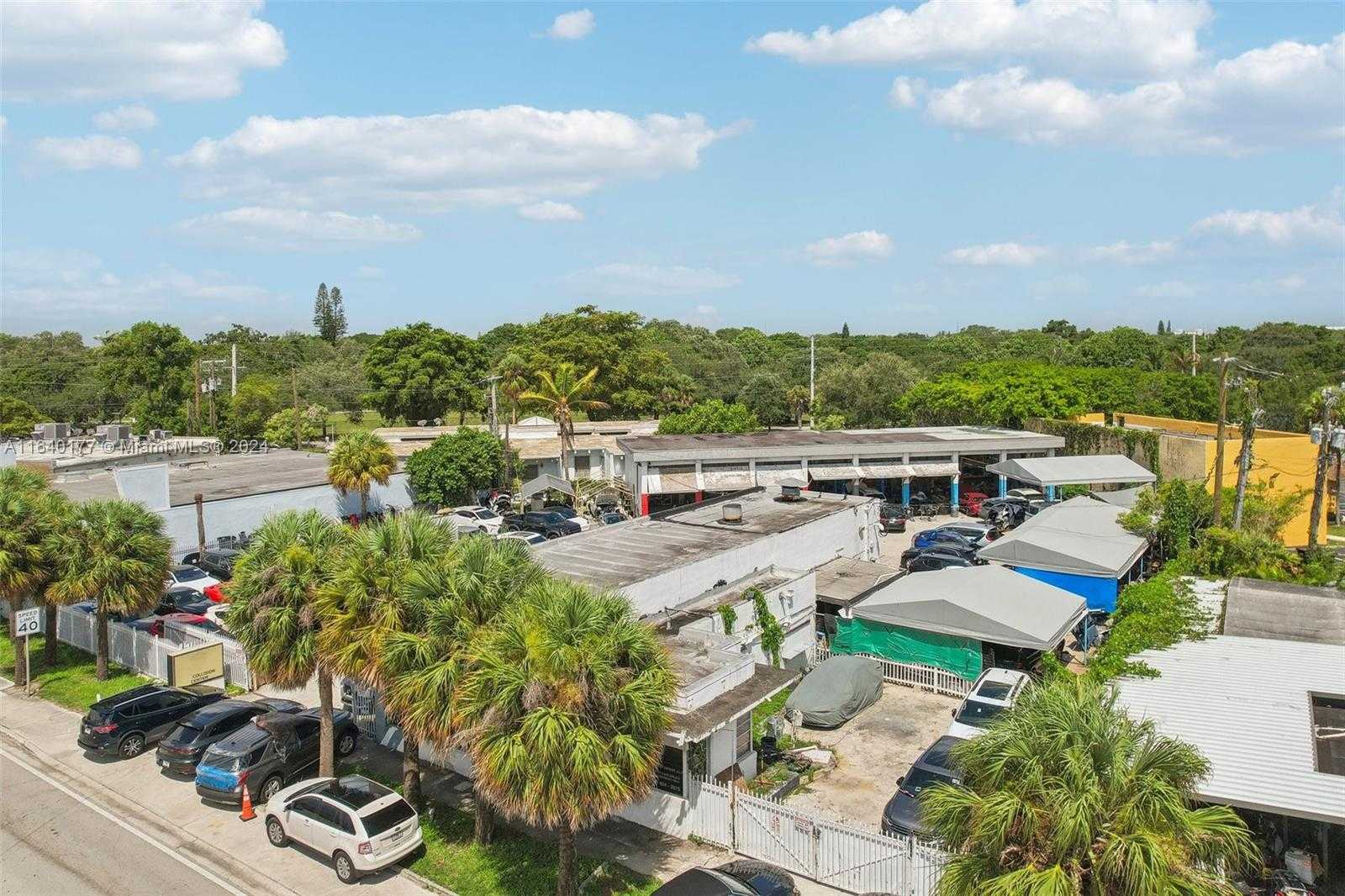 Small Image of 15150 WEST DIXIE HWY, North Miami Beach Number 17