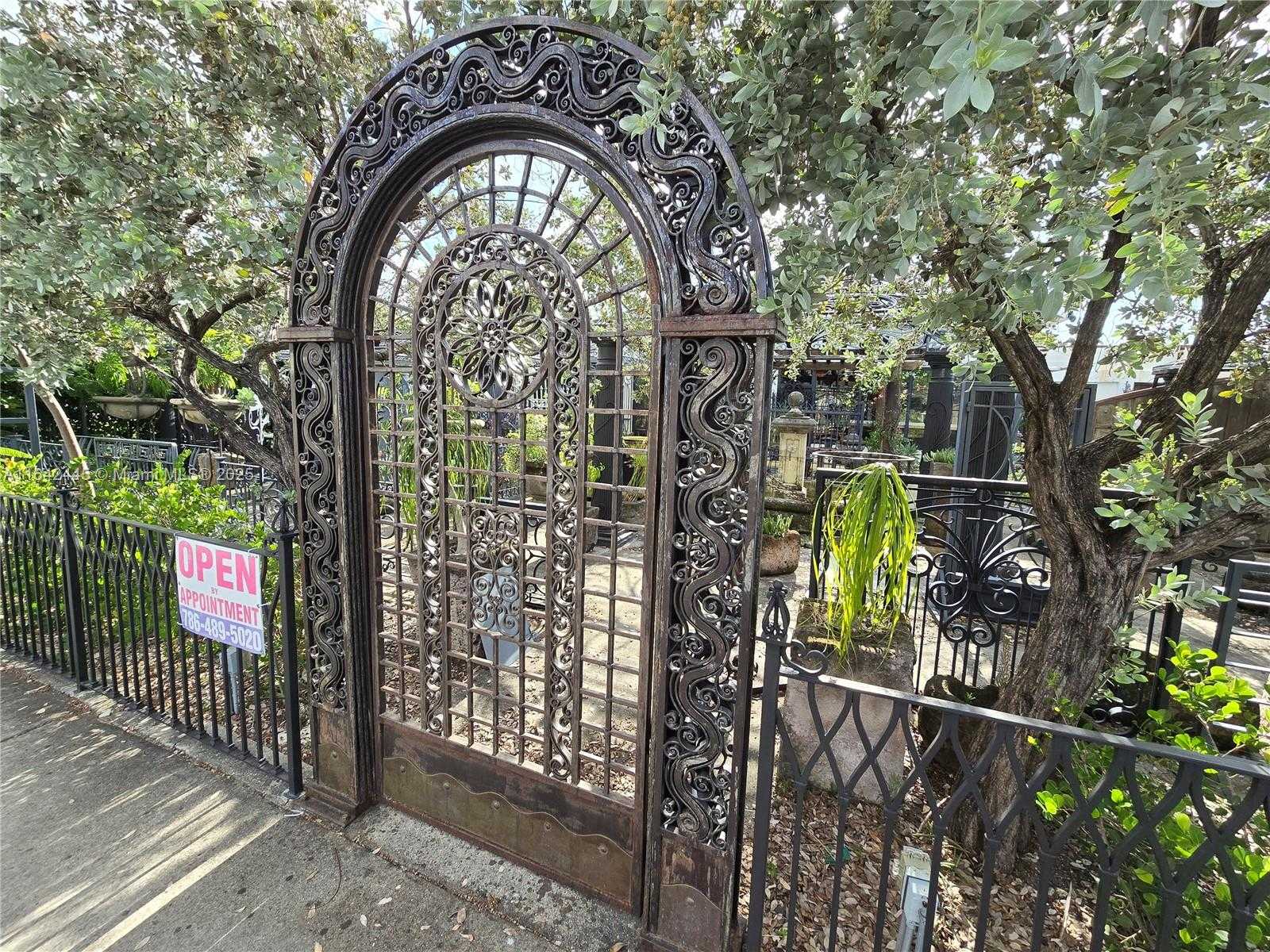 Small Image of 102 NORTH FEDERAL HWY, Dania Beach Number 3