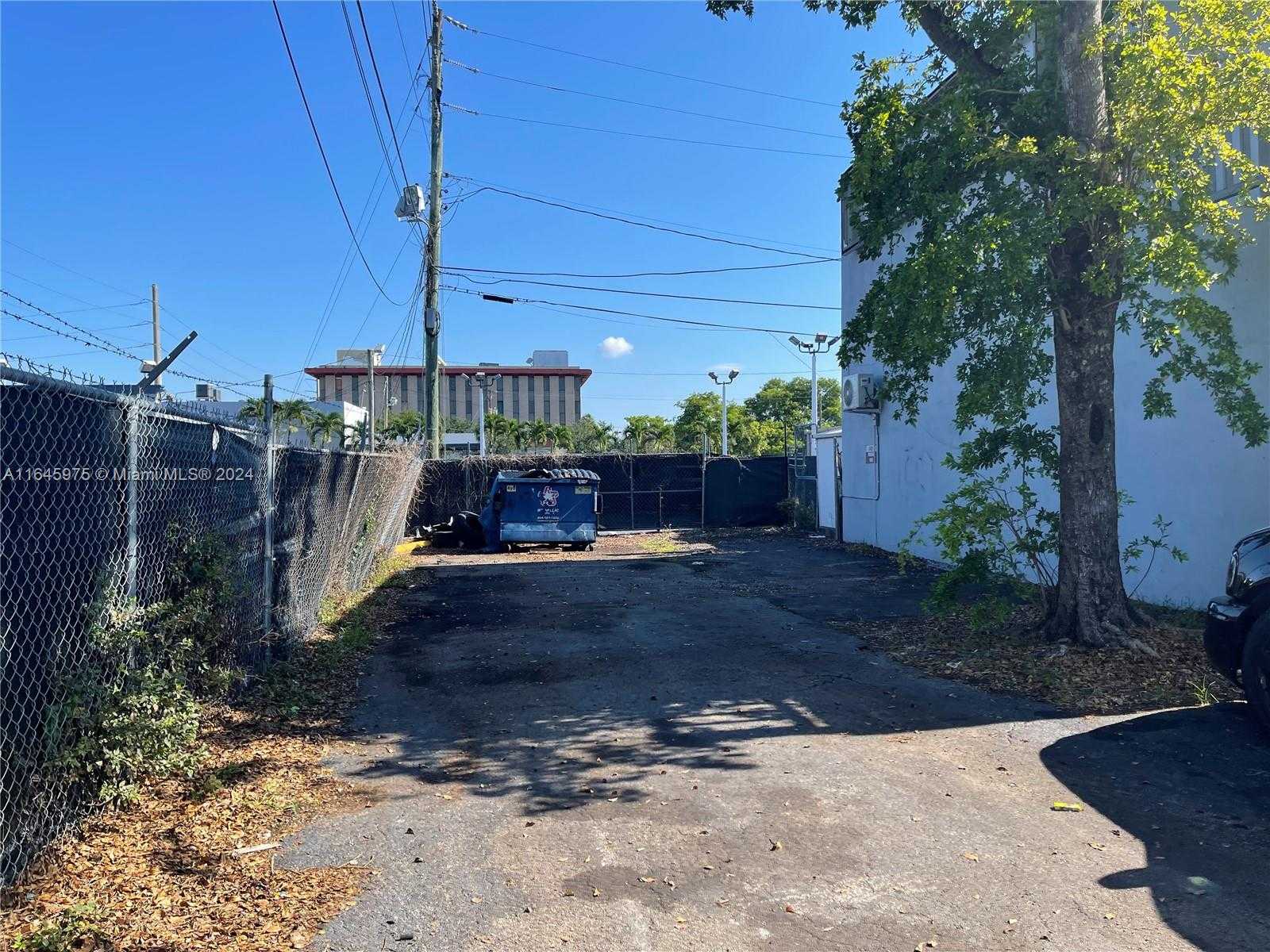 Small Image of 5981 FUNSTON ST #B3, Hollywood Number 2