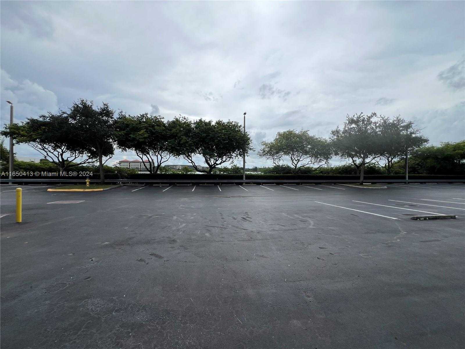 Small Image of 11650 MIRAMAR PKWY #500, Miramar Number 33