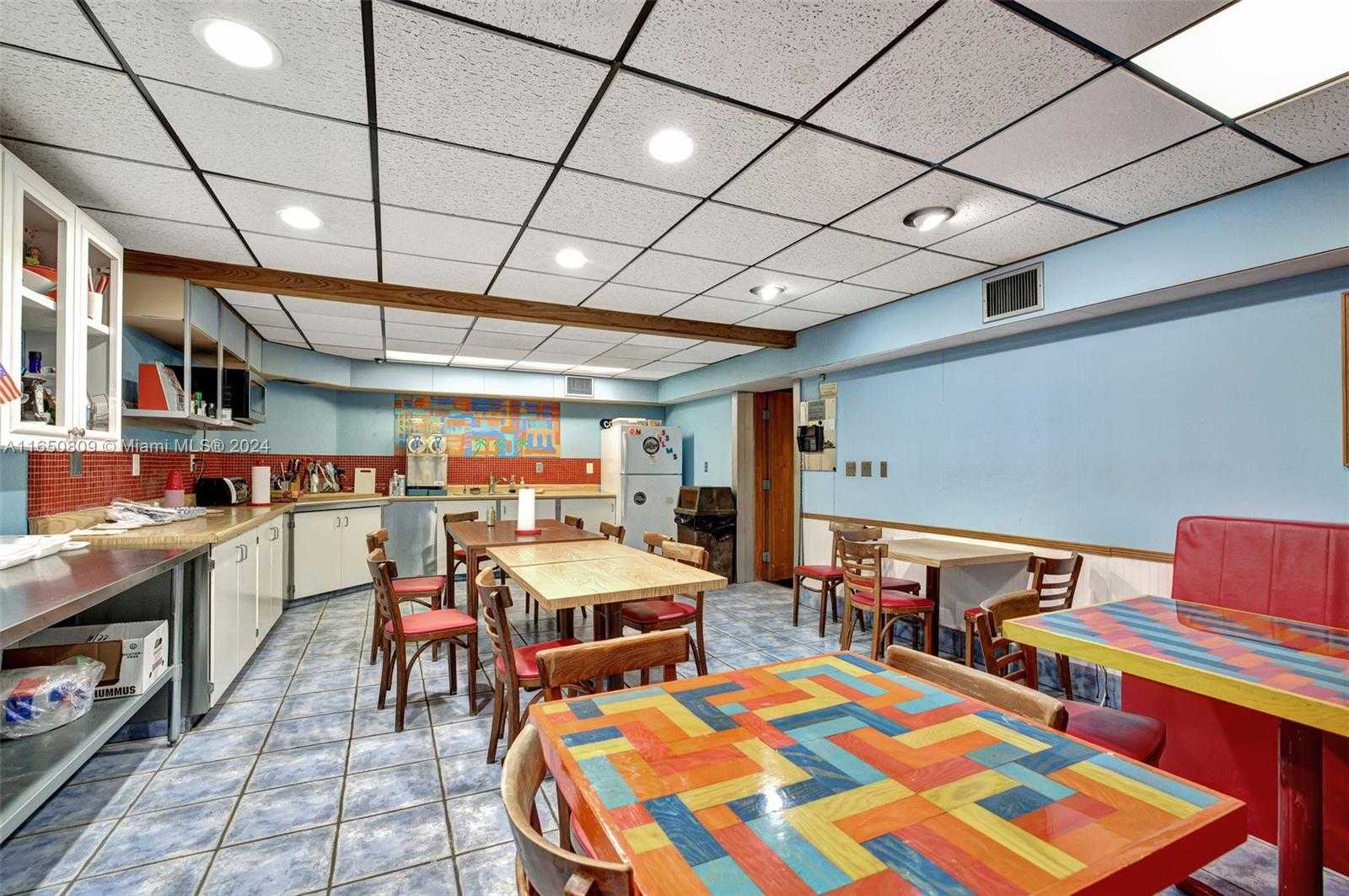 Small Image of 15221 NORTH EAST 21ST AVE, North Miami Beach Number 17