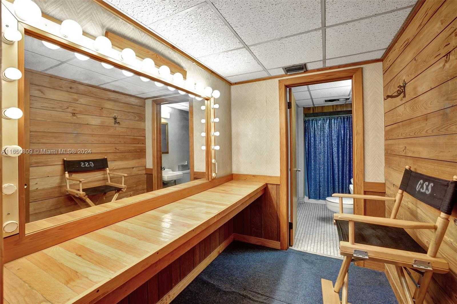 Small Image of 15221 NORTH EAST 21ST AVE, North Miami Beach Number 23