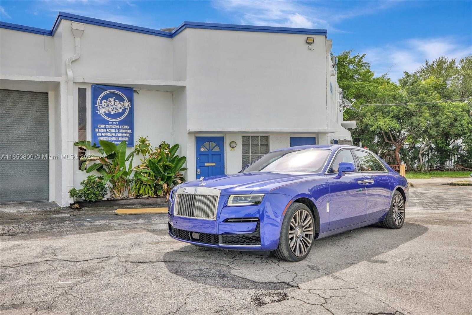 Small Image of 15221 NORTH EAST 21ST AVE, North Miami Beach Number 42