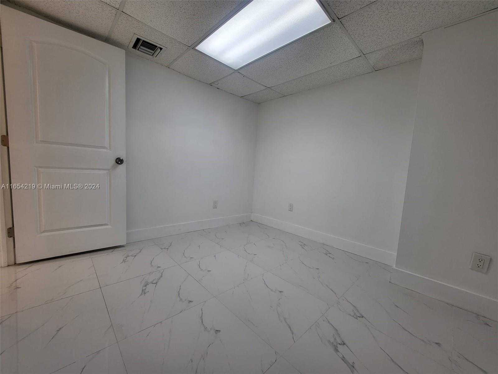 Small Image of 13499 BISCAYNE BLVD ##CU203, North Miami Number 14