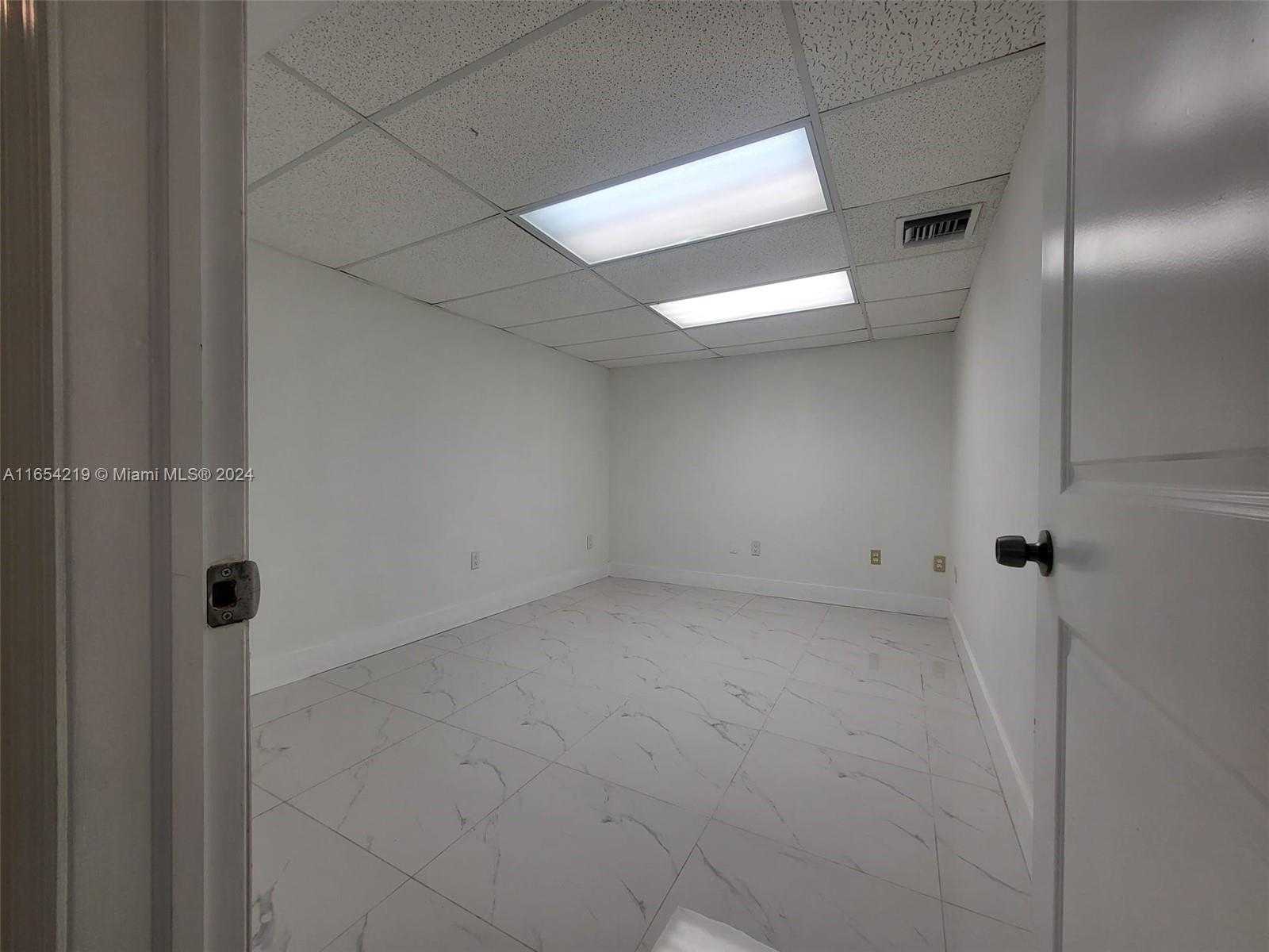 Small Image of 13499 BISCAYNE BLVD ##CU203, North Miami Number 8