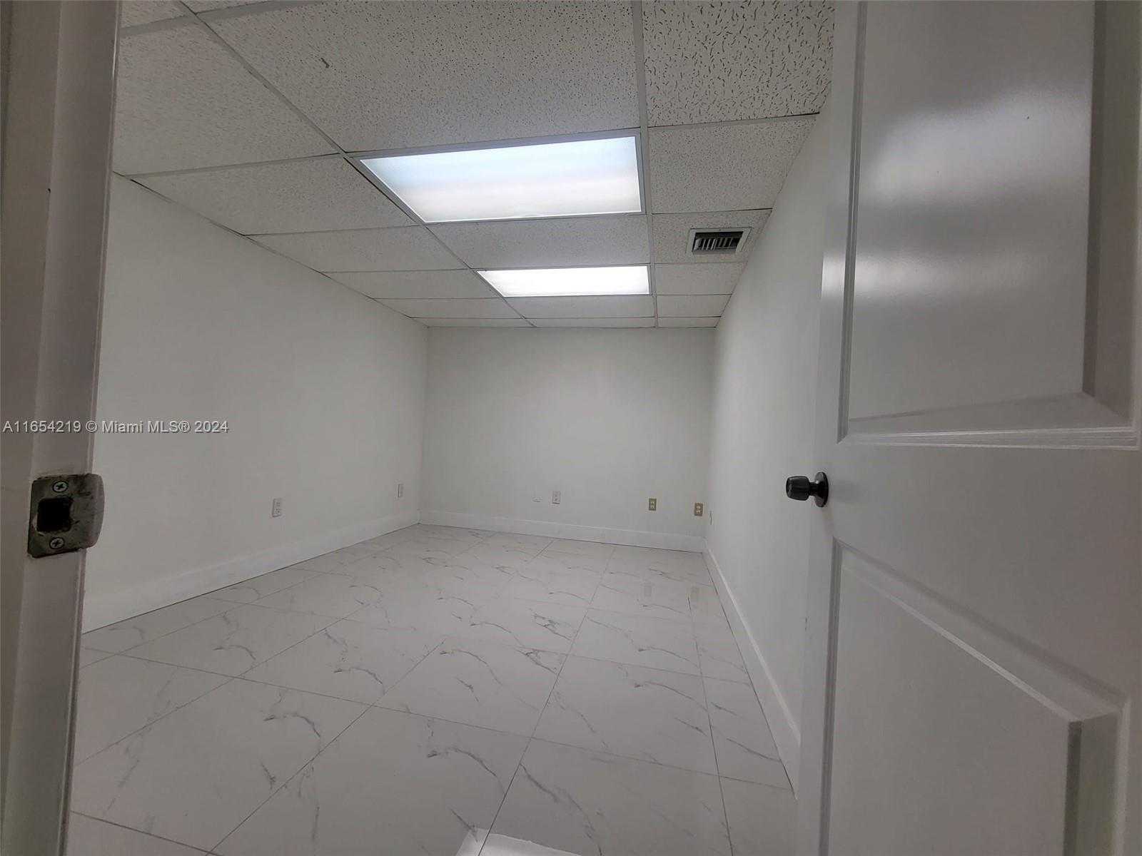 Small Image of 13499 BISCAYNE BLVD ##CU203, North Miami Number 9