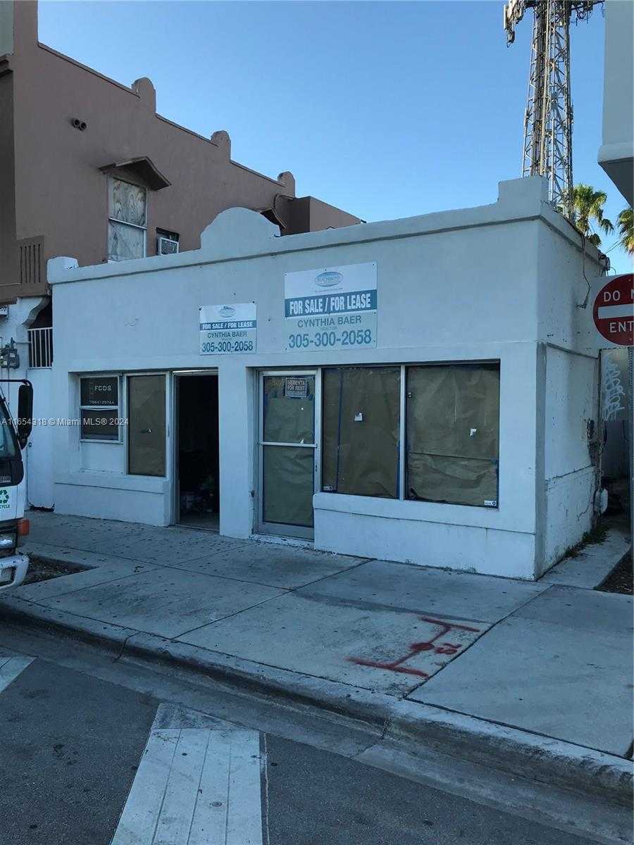Small Image of 817 SOUTH WEST 8TH ST, Miami Number 4