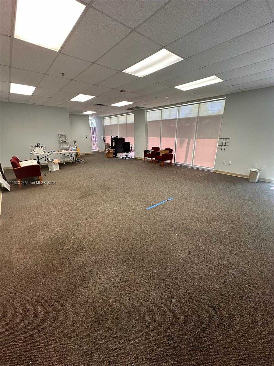 Small Image of 321 N Bryan Rd #321, Dania Beach, FL 33004, USA Number 7