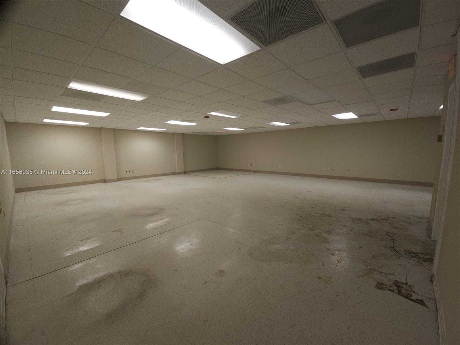 Small Image of 8950 SOUTH WEST 152ND ST SUITE S, Palmetto Bay Number 9
