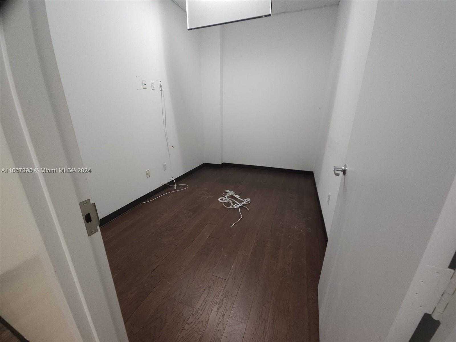 Small Image of 8950 SOUTH WEST 152ND ST SUITE V, Palmetto Bay Number 9
