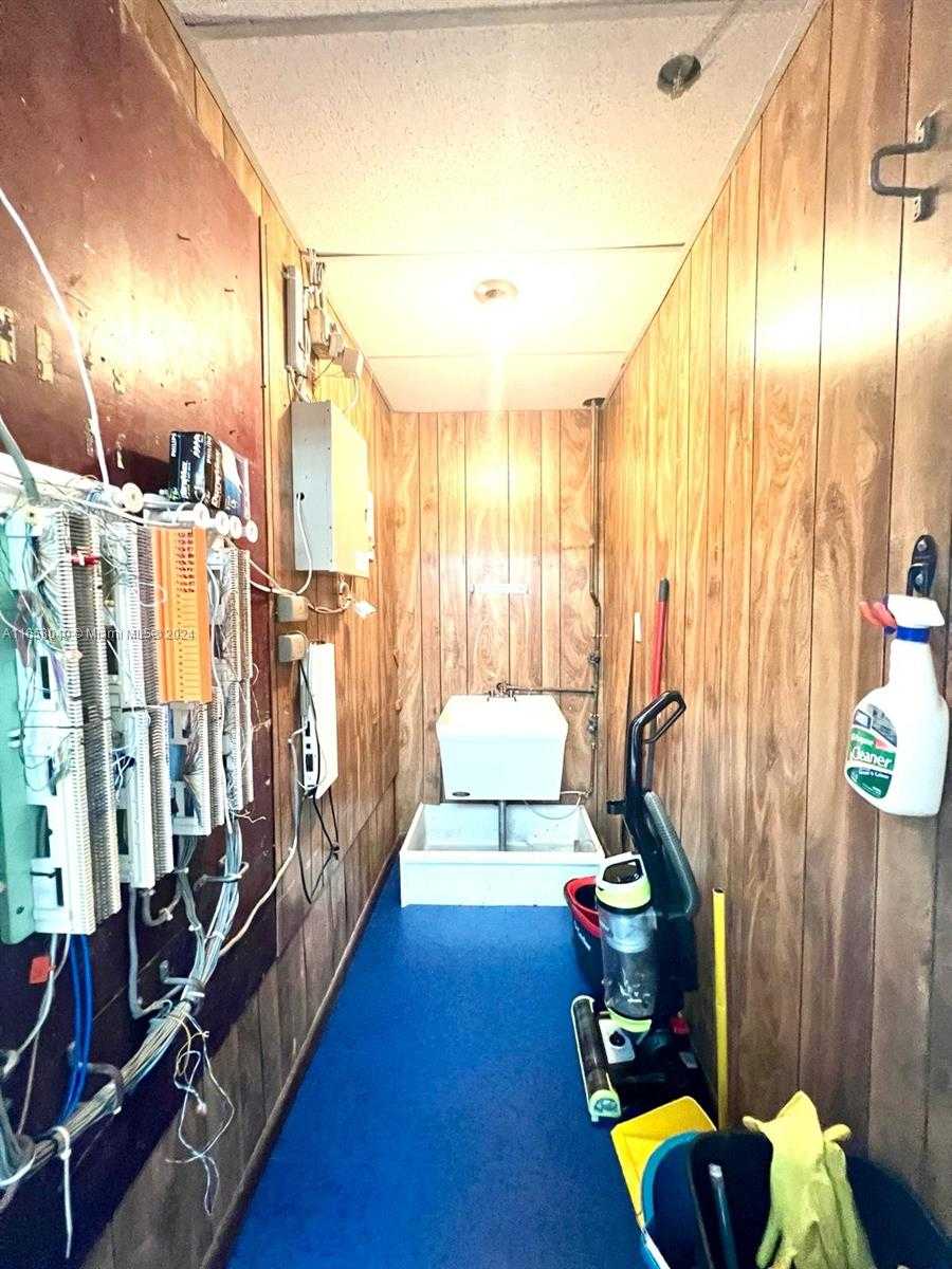 Small Image of 1355 NORTH WEST 97 AVENUE #2nd Floor, Doral Number 14