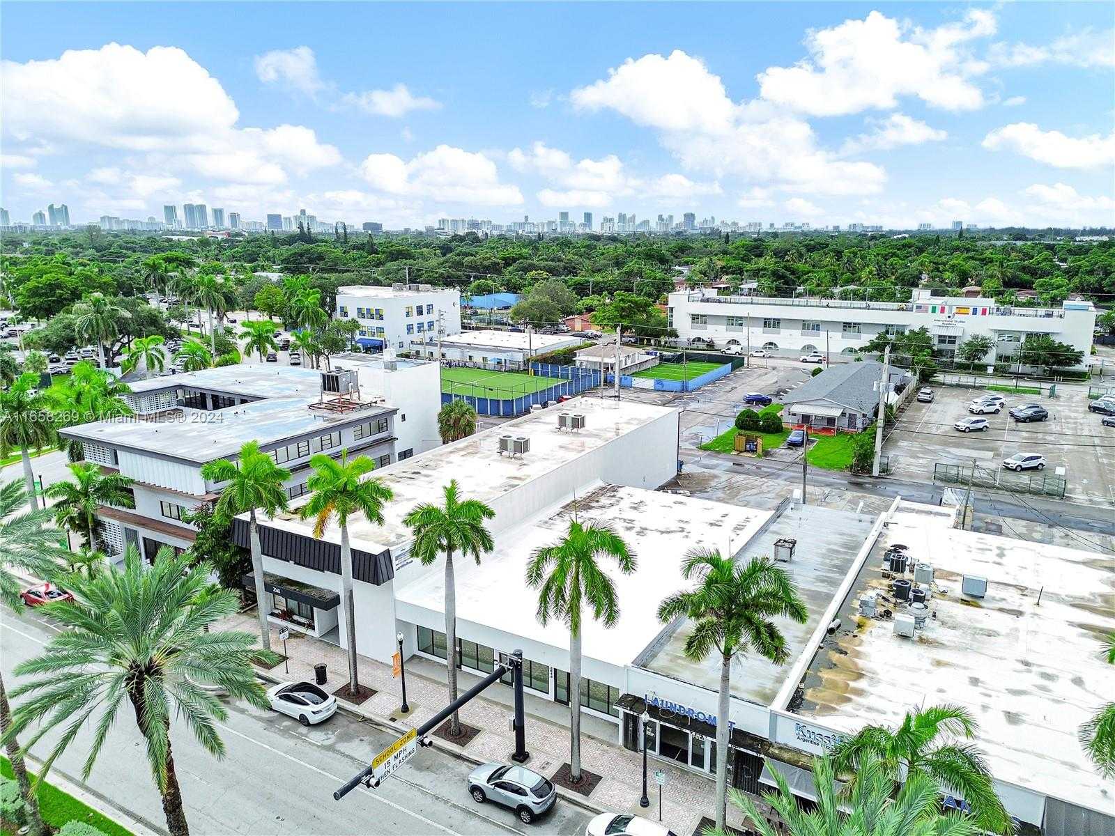 Small Image of 2640 HOLLYWOOD BLVD #114, Hollywood Number 12