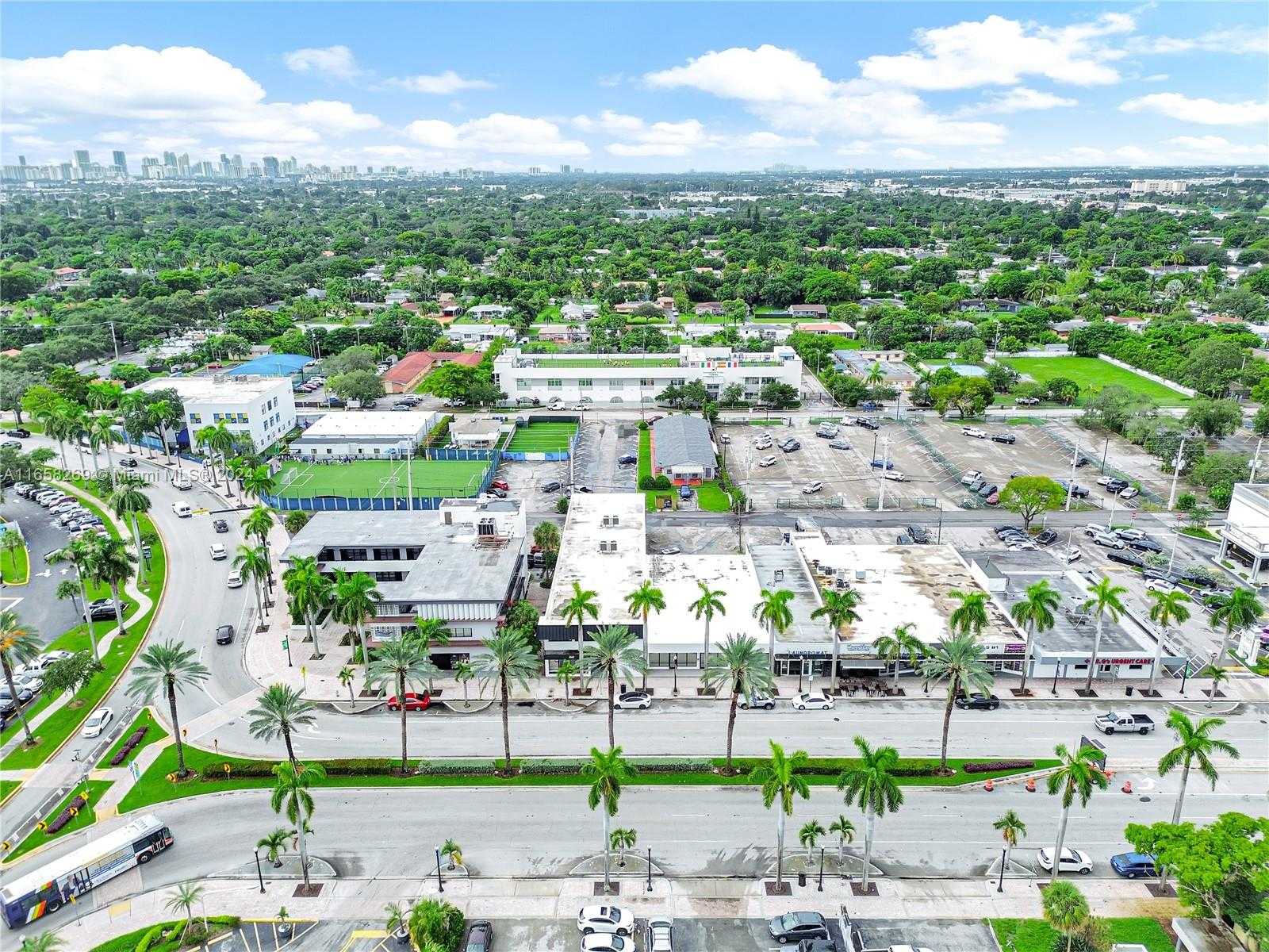 Small Image of 2640 HOLLYWOOD BLVD #114, Hollywood Number 15