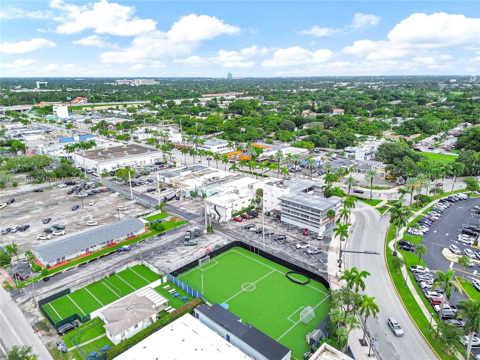 Small Image of 2640 HOLLYWOOD BLVD #114, Hollywood Number 18