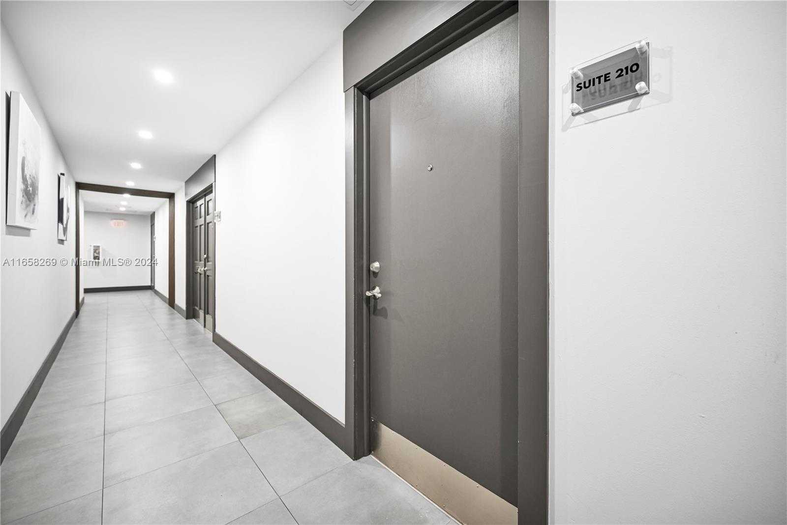 Small Image of 2640 HOLLYWOOD BLVD #114, Hollywood Number 5