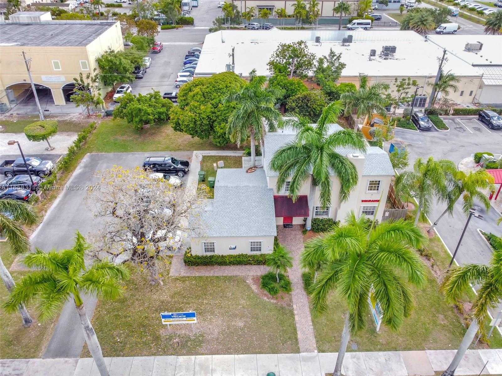 Small Image of 633 NORTH KROME AVE, Homestead Number 10