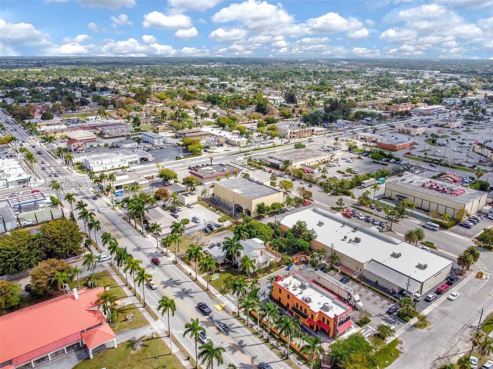 Small Image of 633 NORTH KROME AVE, Homestead Number 22