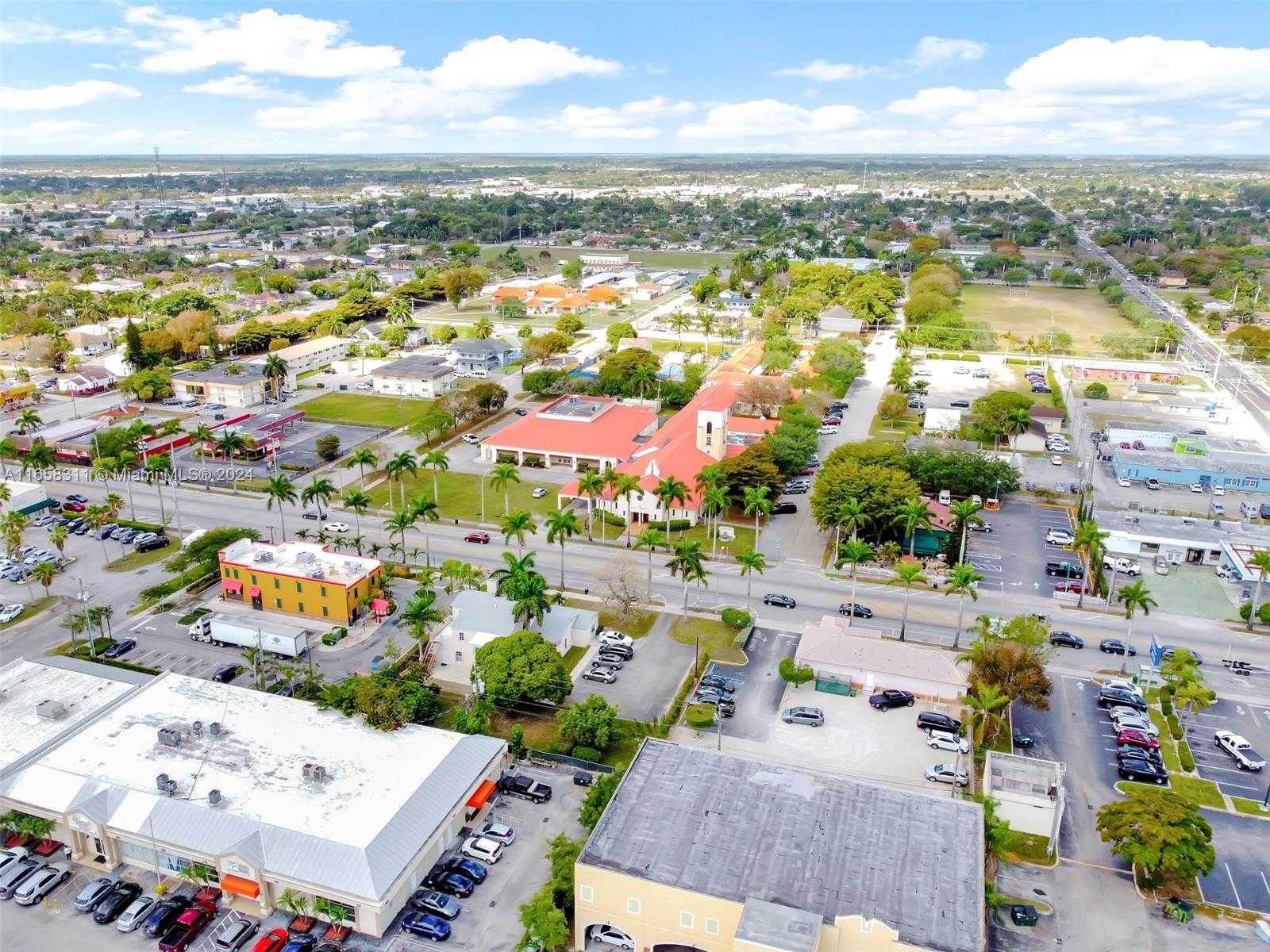 Small Image of 633 NORTH KROME AVE, Homestead Number 26