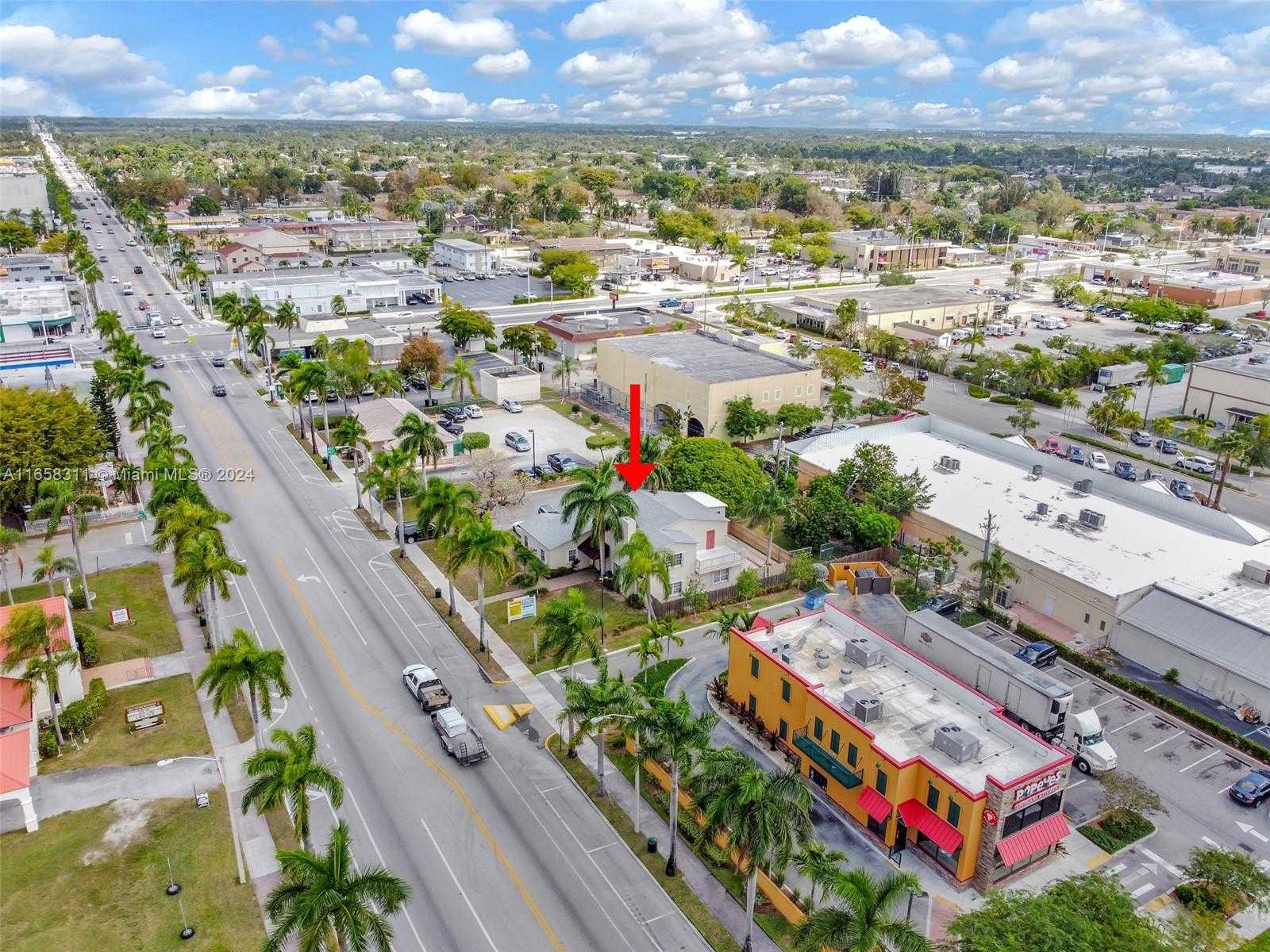 Small Image of 633 NORTH KROME AVE, Homestead Number 32