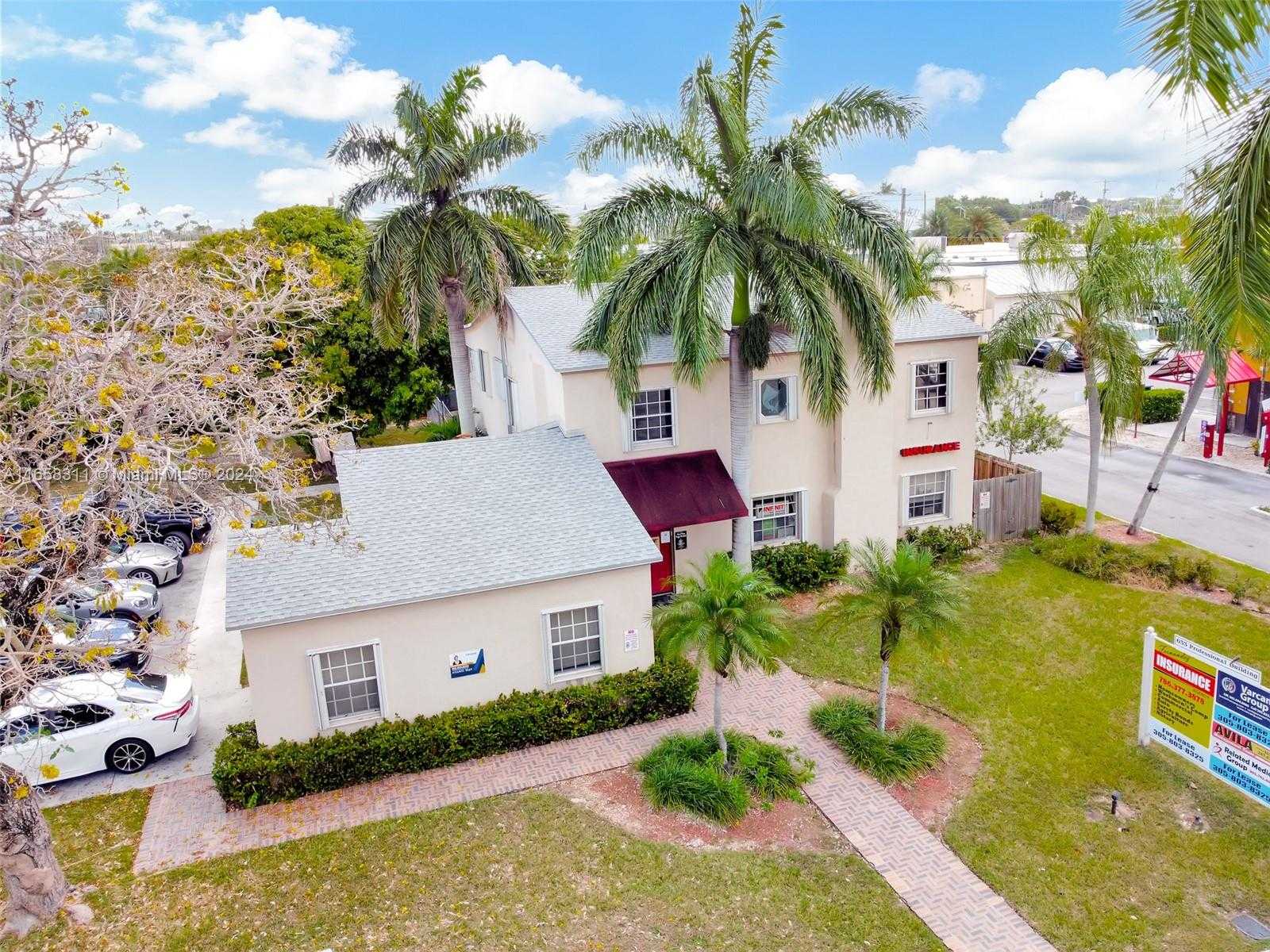 Small Image of 633 NORTH KROME AVE, Homestead Number 6