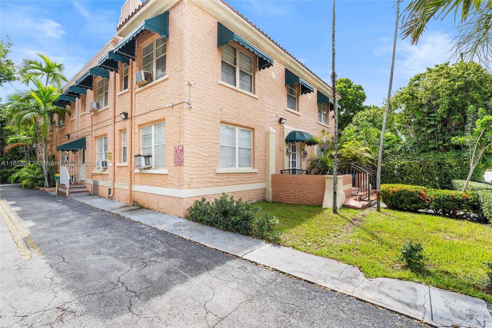 Small Image of 3409 SOUTH LE JEUNE RD, Coral Gables Number 22