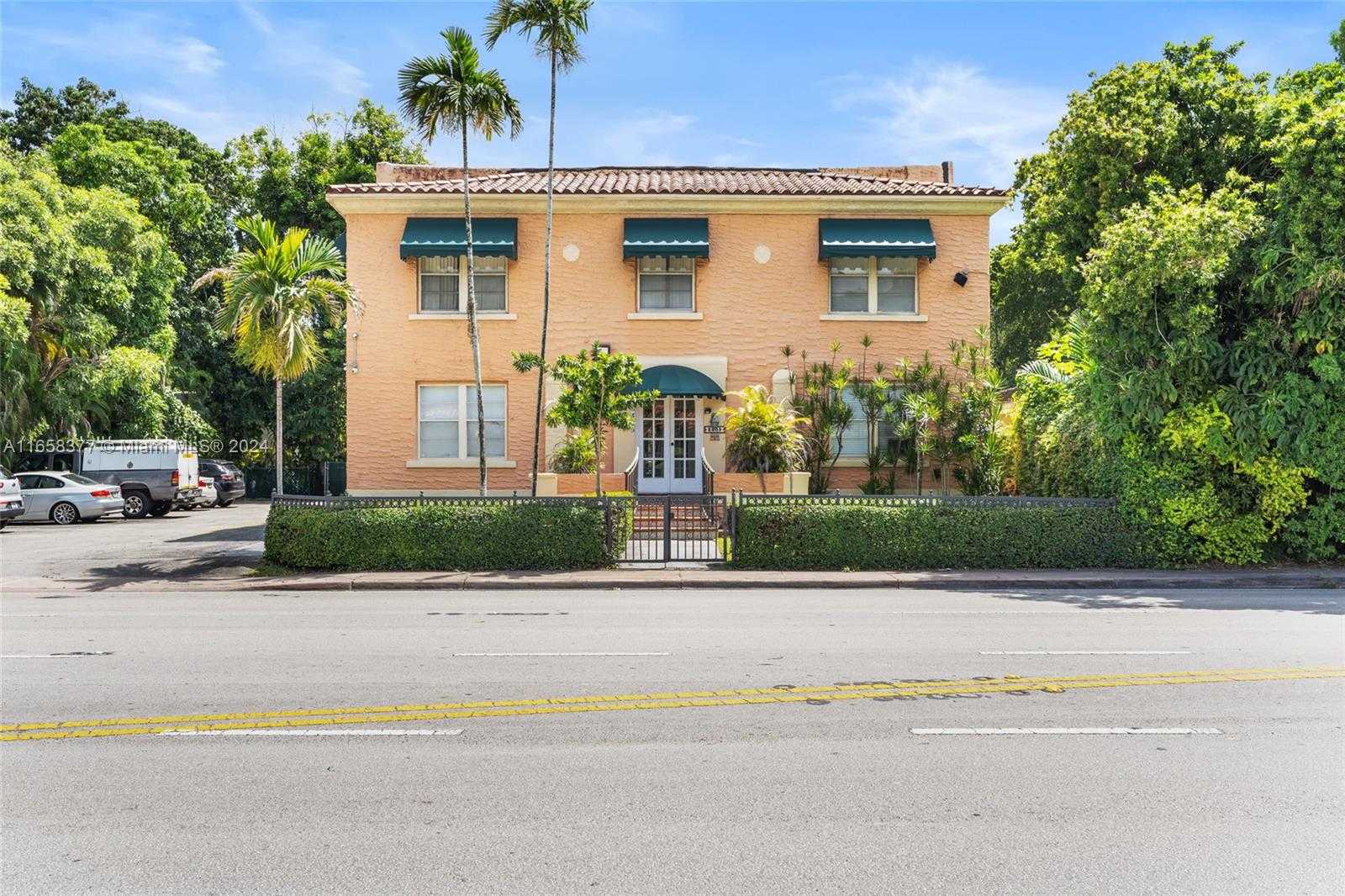 Small Image of 3409 SOUTH LE JEUNE RD, Coral Gables Number 26