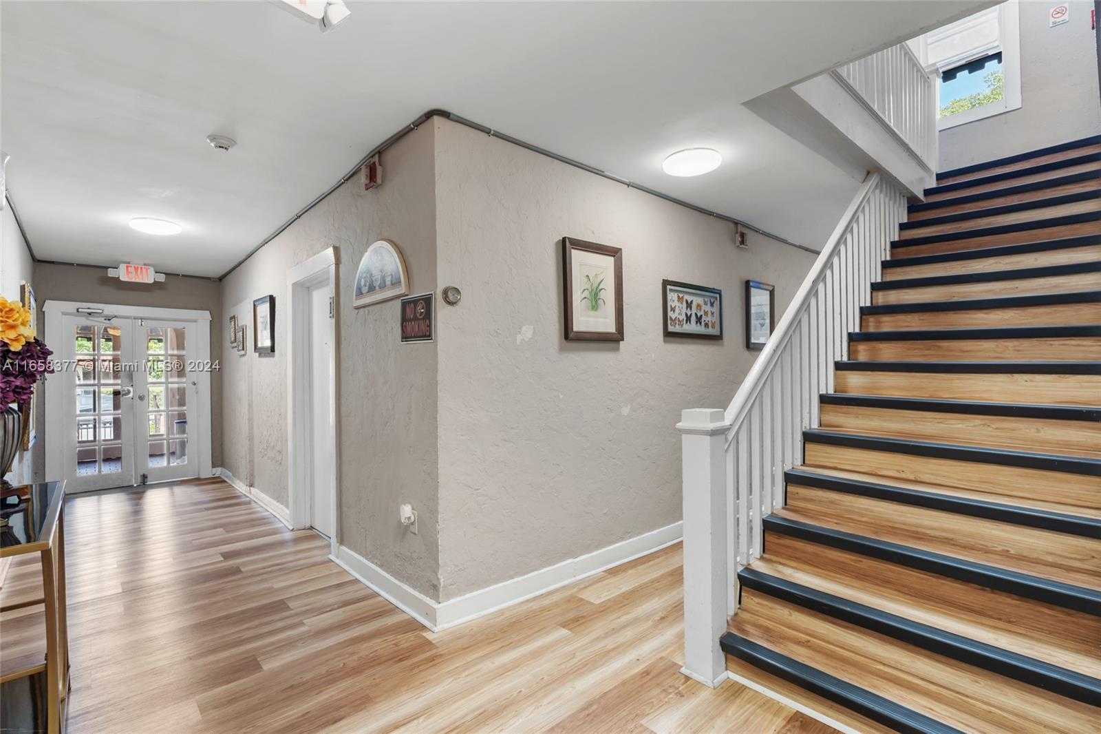 Small Image of 3409 SOUTH LE JEUNE RD, Coral Gables Number 31