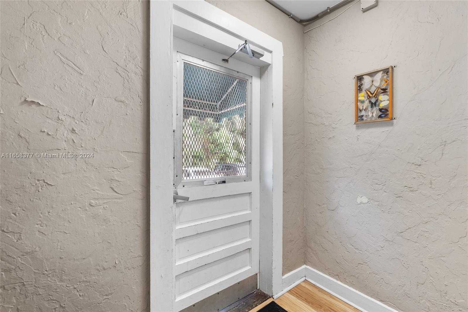 Small Image of 3409 SOUTH LE JEUNE RD, Coral Gables Number 32