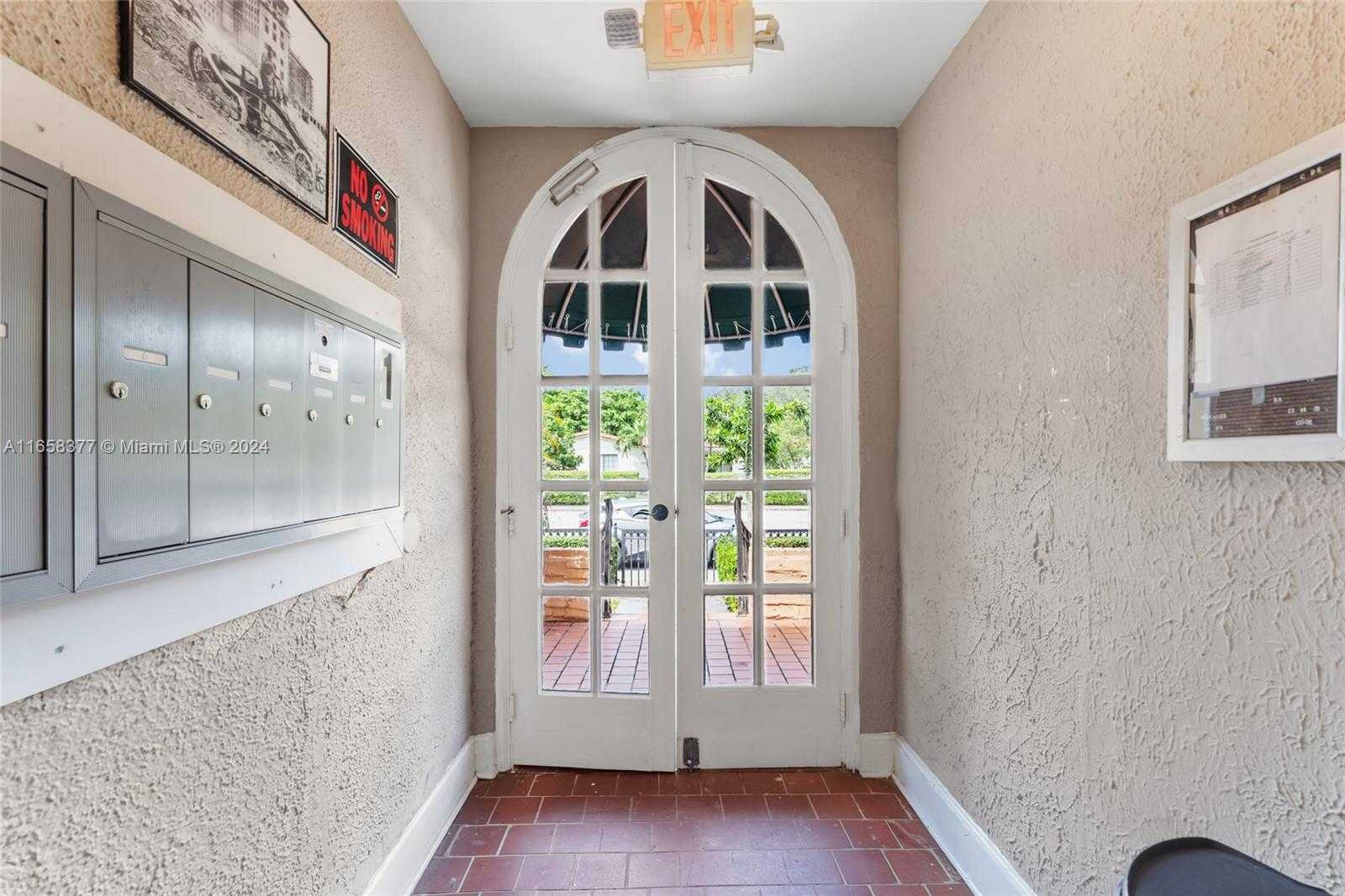 Small Image of 3409 SOUTH LE JEUNE RD, Coral Gables Number 45