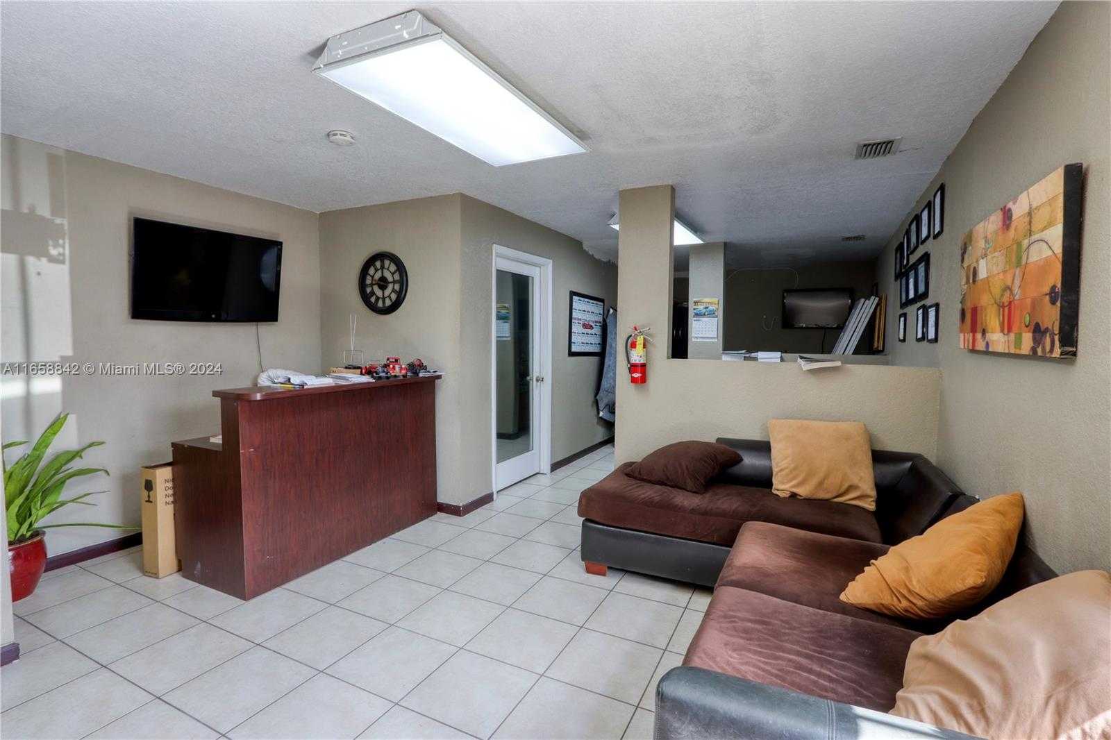 Small Image of 300 WEST 22ND, Hialeah Number 17