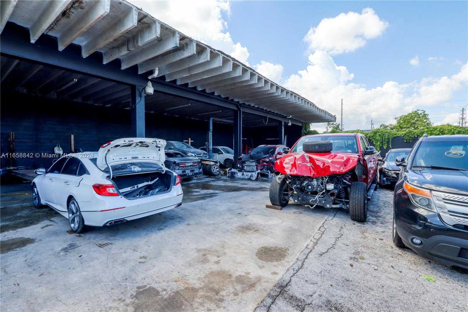 Small Image of 300 WEST 22ND, Hialeah Number 29