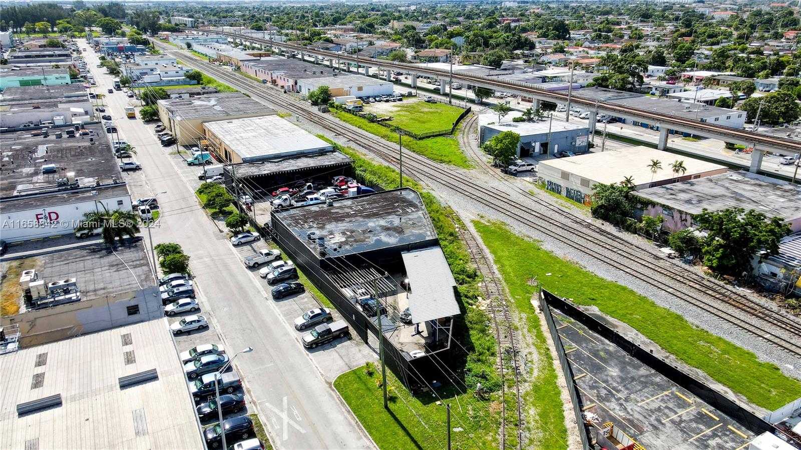 Small Image of 300 WEST 22ND, Hialeah Number 6