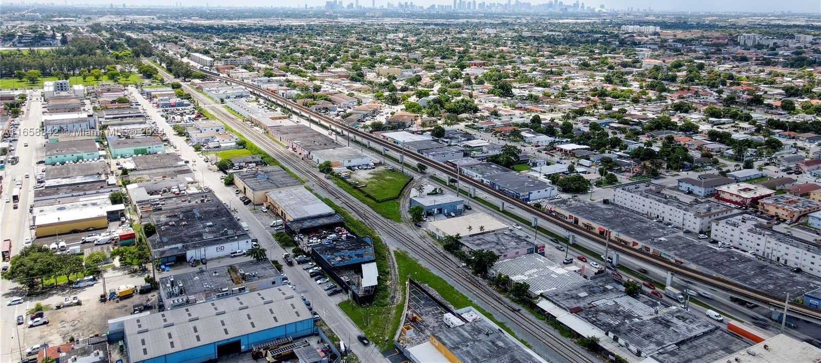 Small Image of 300 WEST 22ND, Hialeah Number 8